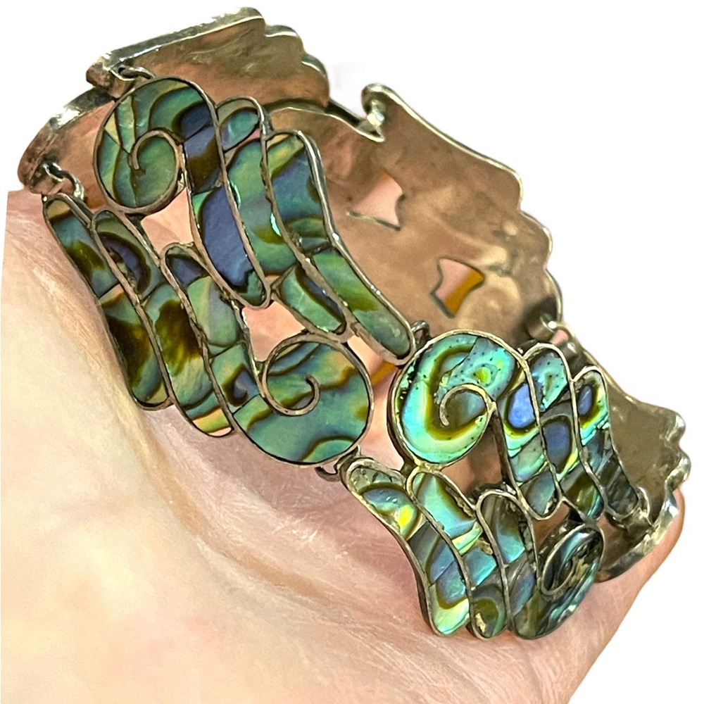 Vintage Mexico LS Taxco Eagle mark appx 1960s Abalone inlay scrolled bracelet